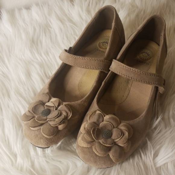 earth spirit shoes website